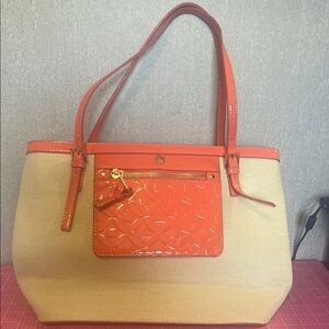 Spartina 449 Orange and Tan Tote Bag with Structured Design